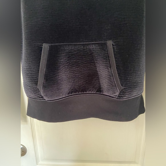 Alo Yoga Velour Pullover Hoodie - Picture 3 of 10